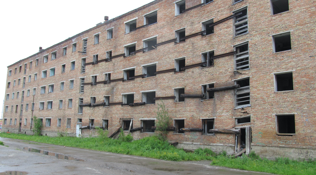 A crumbling building