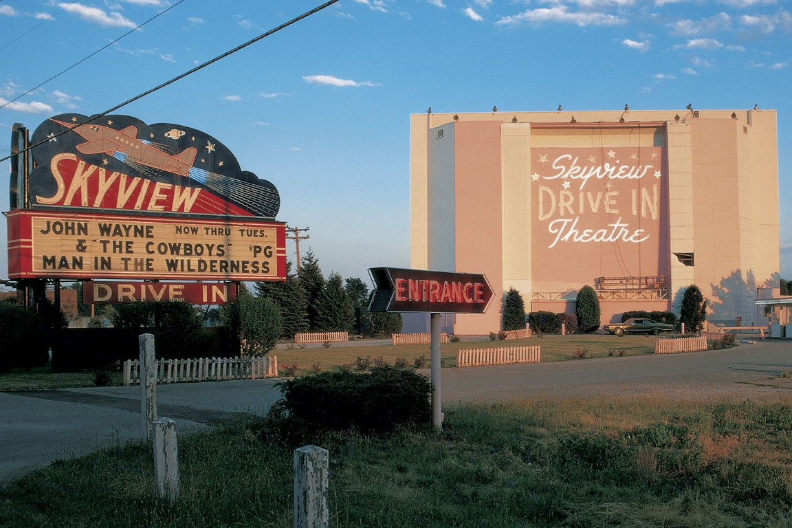 Skyview drive in theatre 