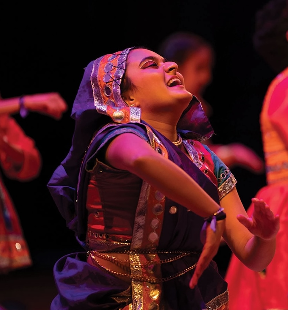 Dancers at the Raas Chaos dance competition