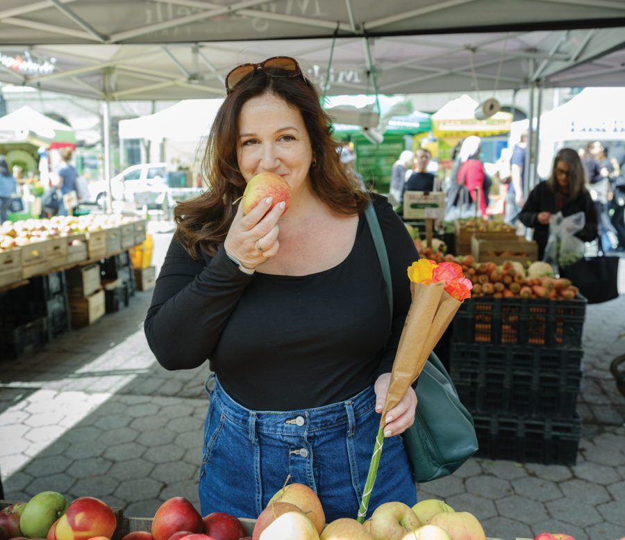 Deb in Market
